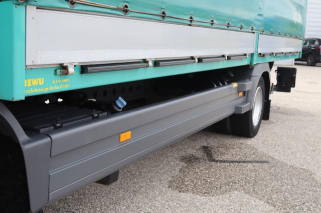 Mercedes-Benz Atego 1221 L - Truk dengan terpal samping: gambar 4 Mercedes-Benz Atego 1221 L - Truk dengan terpal samping: gambar 4