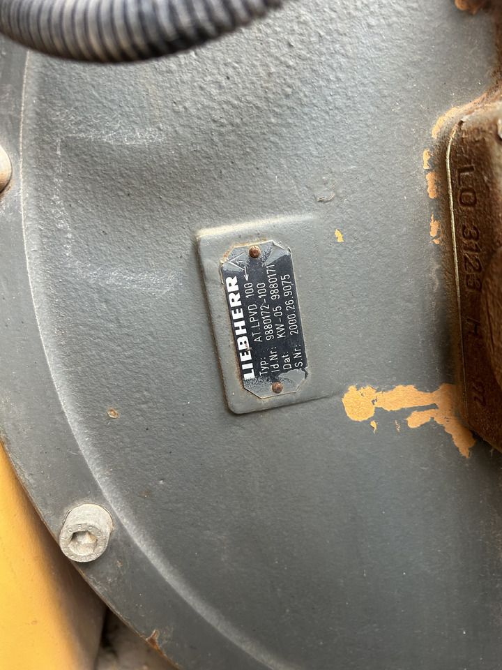 LIEBHERR LPVD100 - Pompa hidrolik untuk Ekskavator: gambar 4 LIEBHERR LPVD100 - Pompa hidrolik untuk Ekskavator: gambar 4