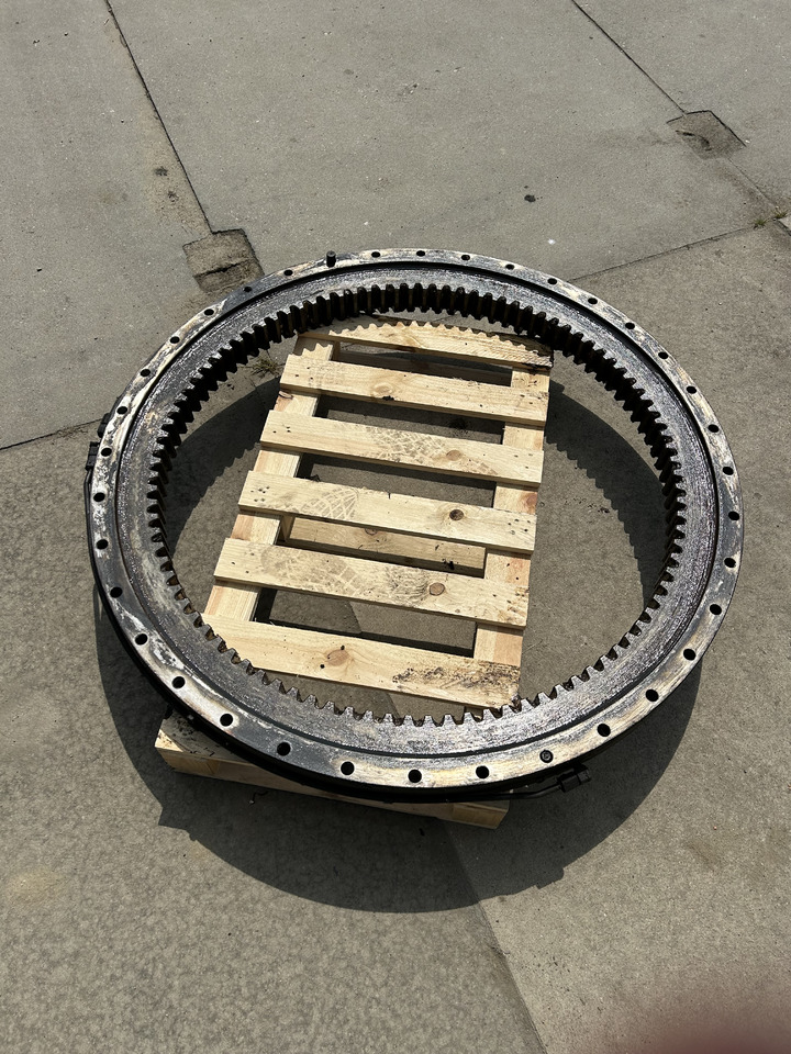 Volvo EW140C - Cincin slewing untuk Ekskavator: gambar 2 Volvo EW140C - Cincin slewing untuk Ekskavator: gambar 2