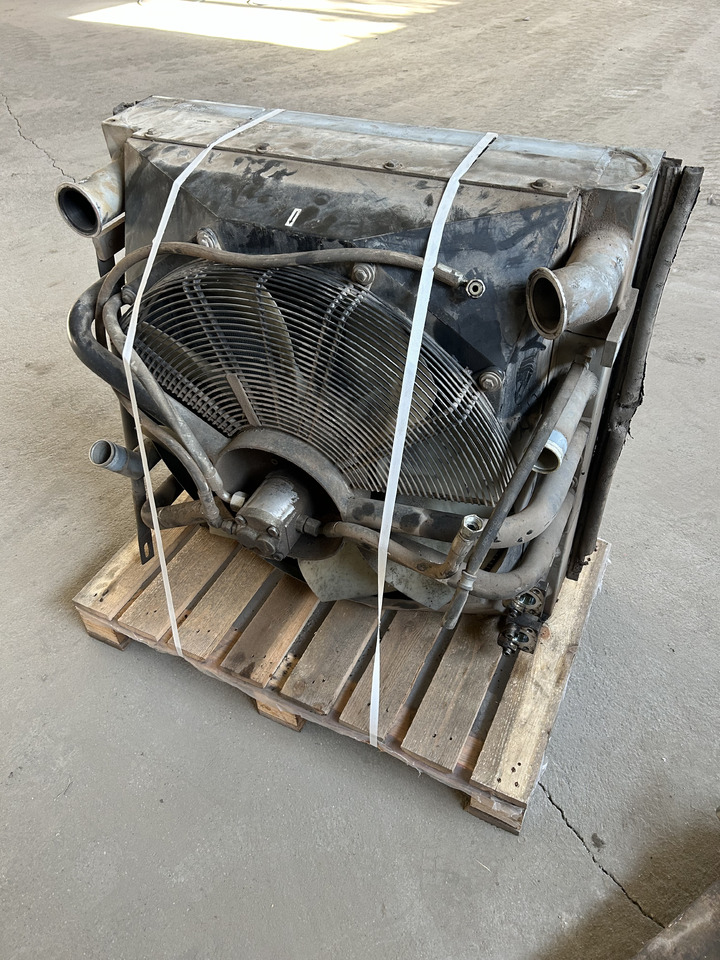 Volvo EW140C - Pendingin oli untuk Ekskavator roda: gambar 4 Volvo EW140C - Pendingin oli untuk Ekskavator roda: gambar 4