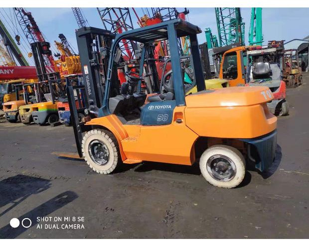 2016 Toyota 7FD50 - Forklift: gambar 5 2016 Toyota 7FD50 - Forklift: gambar 5