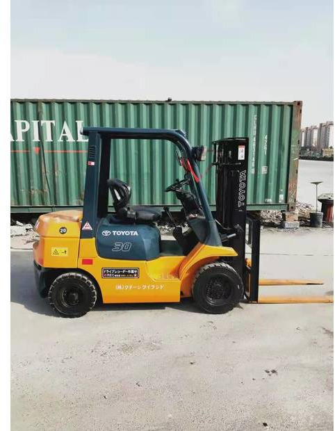 2019 Toyota 7FD30 - Forklift: gambar 2 2019 Toyota 7FD30 - Forklift: gambar 2