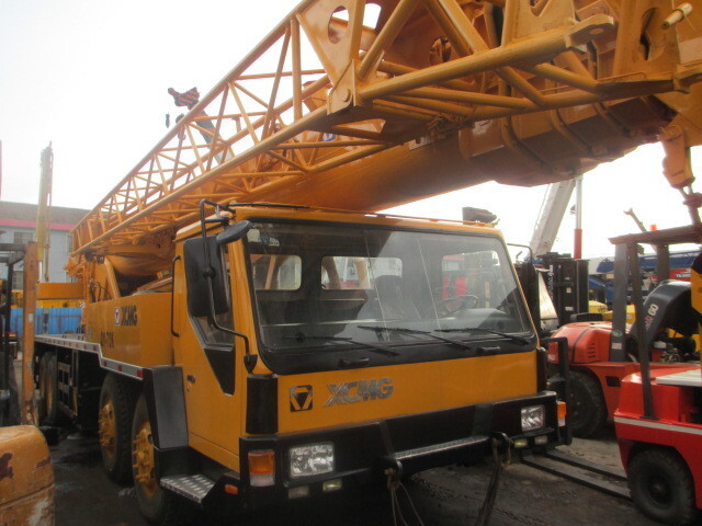 XCMG QY70K - Derek bergerak: gambar 1 XCMG QY70K - Derek bergerak: gambar 1