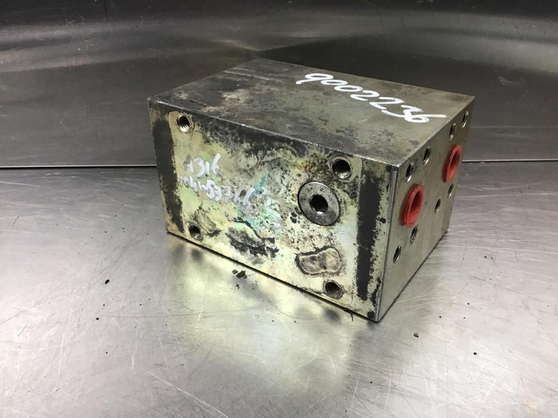 Liebherr A316 Li / A904 Li / A914 / A914 Li / A924 / R317 Li - Hidrolika: gambar 3 Liebherr A316 Li / A904 Li / A914 / A914 Li / A924 / R317 Li - Hidrolika: gambar 3