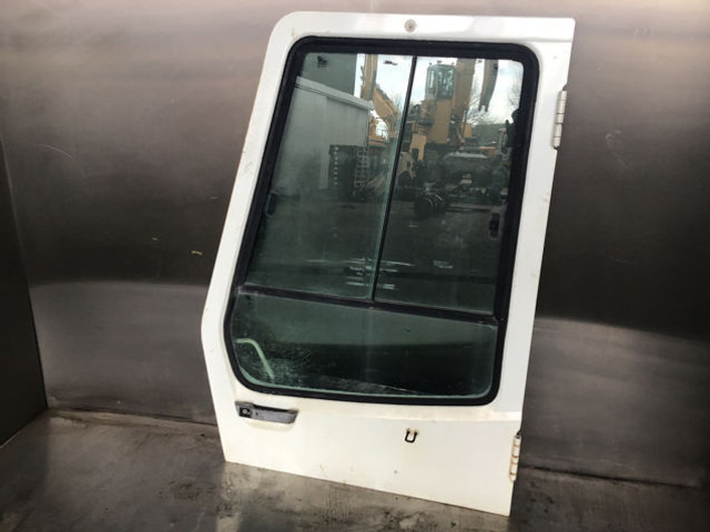 Liebherr A900 ZW / A900B Li - Pintu dan bagian: gambar 2 Liebherr A900 ZW / A900B Li - Pintu dan bagian: gambar 2