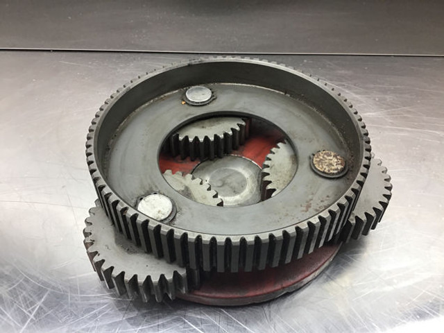 Liebherr A900C Li /A904C Li/A912 Li/A922 Li/R900C Li /R912 Li/R914/R918/R918 LC/R918 NLC/R918 XLC/R922 Li/R932 Li - Gearbox: gambar 1 Liebherr A900C Li /A904C Li/A912 Li/A922 Li/R900C Li /R912 Li/R914/R918/R918 LC/R918 NLC/R918 XLC/R922 Li/R932 Li - Gearbox: gambar 1