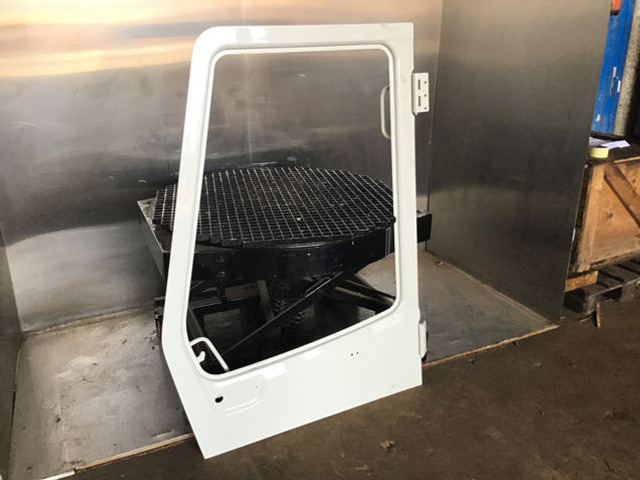 Liebherr Cabin Door - Pintu dan bagian: gambar 2 Liebherr Cabin Door - Pintu dan bagian: gambar 2