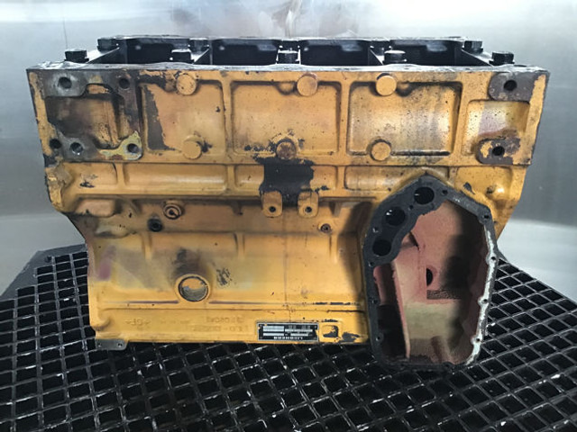 Liebherr Crankcase - Crankcases: gambar 1 Liebherr Crankcase - Crankcases: gambar 1