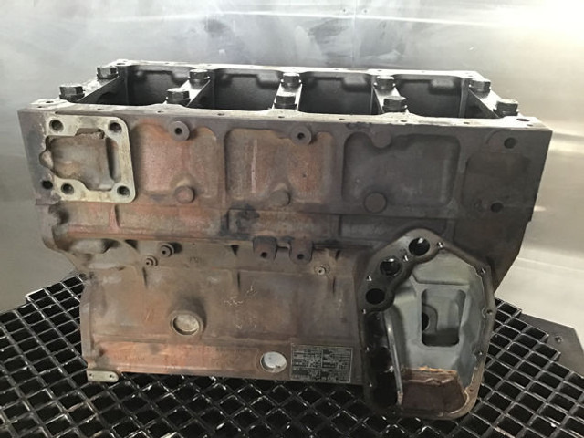 Liebherr Crankcase - Crankcases: gambar 1 Liebherr Crankcase - Crankcases: gambar 1