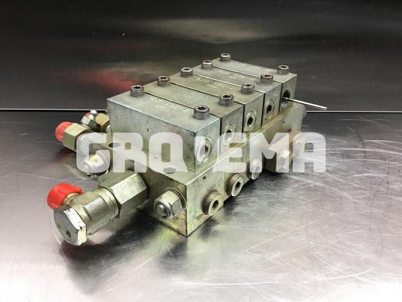 Liebherr Distribution Block - Hidrolika: gambar 2 Liebherr Distribution Block - Hidrolika: gambar 2