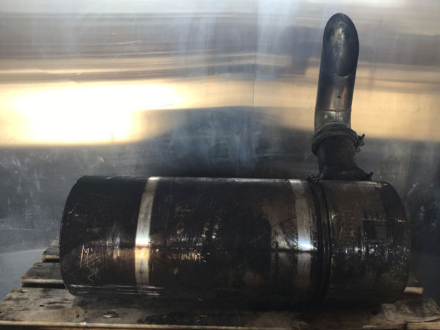Liebherr Exhaust - Knalpot: gambar 1 Liebherr Exhaust - Knalpot: gambar 1