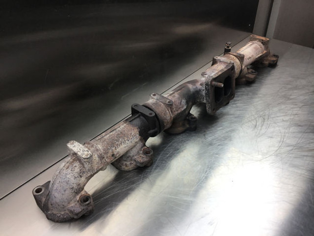 Liebherr Exhaustpipe - Pipa knalpot: gambar 2 Liebherr Exhaustpipe - Pipa knalpot: gambar 2