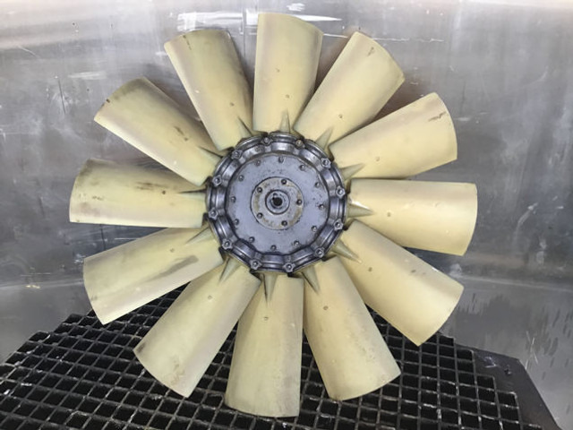 Liebherr Fan Blade - Penggemar: gambar 4 Liebherr Fan Blade - Penggemar: gambar 4