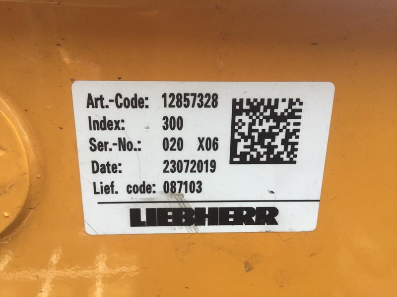 Liebherr Fuel Tank - Tangki bahan bakar: gambar 2 Liebherr Fuel Tank - Tangki bahan bakar: gambar 2