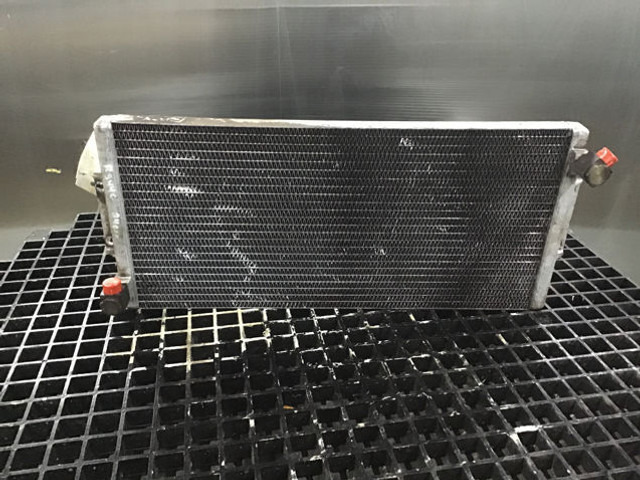 Liebherr Fuelcooler - Pendingin oli: gambar 1 Liebherr Fuelcooler - Pendingin oli: gambar 1