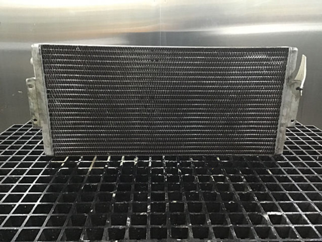 Liebherr Fuelcooler - Pendingin oli: gambar 2 Liebherr Fuelcooler - Pendingin oli: gambar 2