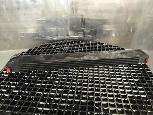 Liebherr Fuelcooler - Pendingin oli: gambar 5 Liebherr Fuelcooler - Pendingin oli: gambar 5