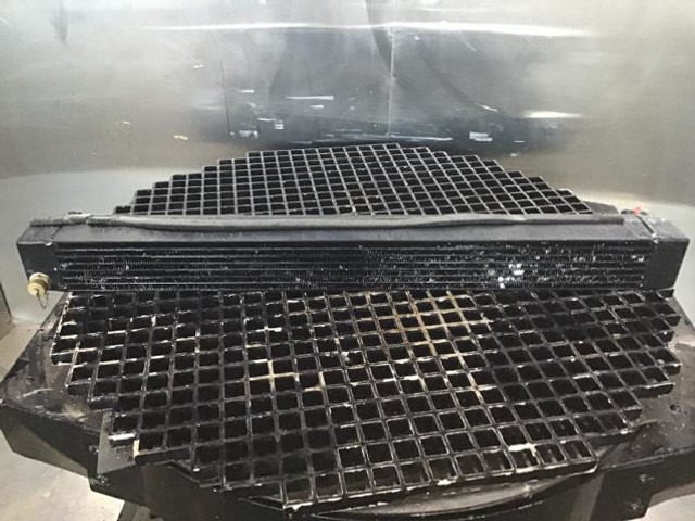 Liebherr Fuelcooler - Pendingin oli: gambar 5 Liebherr Fuelcooler - Pendingin oli: gambar 5