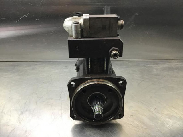 Liebherr High Pressure Pump - Pompa bahan bakar: gambar 2 Liebherr High Pressure Pump - Pompa bahan bakar: gambar 2