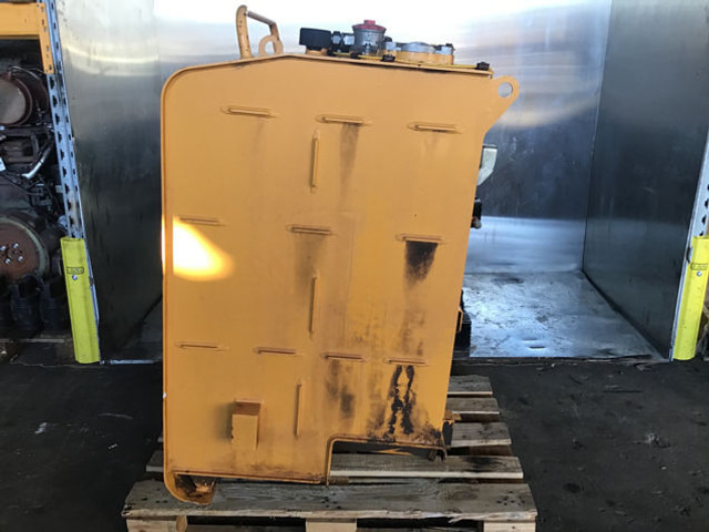 Liebherr Hydraulic Tank - Tangki hidrolik: gambar 2 Liebherr Hydraulic Tank - Tangki hidrolik: gambar 2
