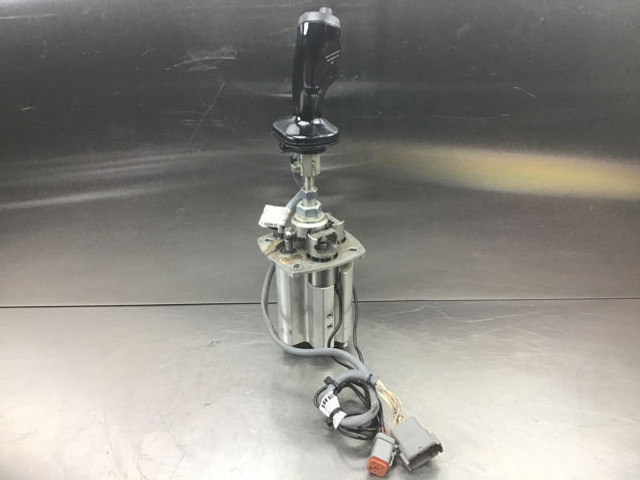 Liebherr Joystick - Tongkat gigi: gambar 4 Liebherr Joystick - Tongkat gigi: gambar 4