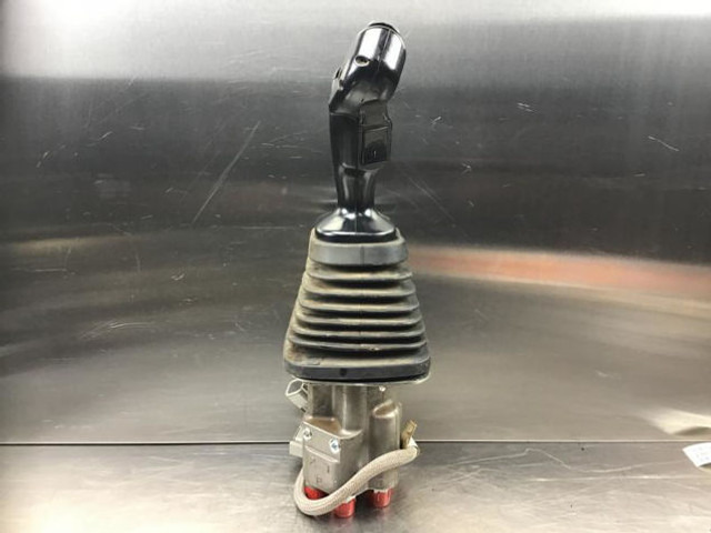 Hidrolika Liebherr R918 NLC: gambar 12