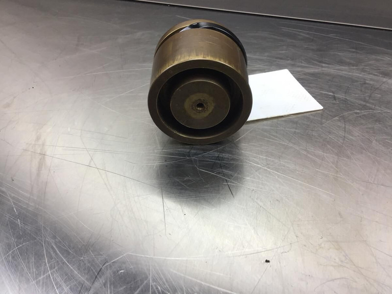 Liebherr R944 - Suku Cadang Mesin: gambar 3 Liebherr R944 - Suku Cadang Mesin: gambar 3