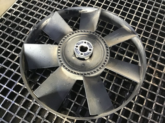 Liebherr Ring Fan - Penggemar: gambar 3 Liebherr Ring Fan - Penggemar: gambar 3
