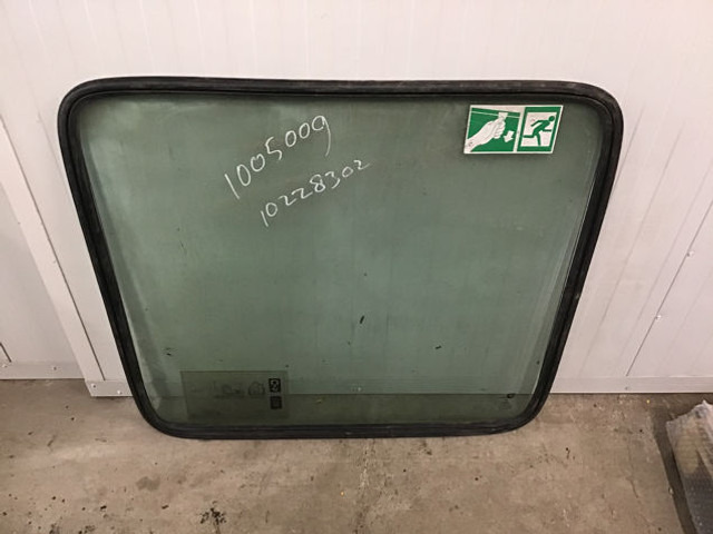 Liebherr Window Glass - Jendela dan bagian: gambar 1 Liebherr Window Glass - Jendela dan bagian: gambar 1