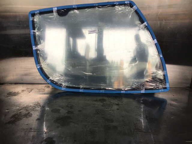 Liebherr Window Glass - Jendela dan bagian: gambar 4 Liebherr Window Glass - Jendela dan bagian: gambar 4