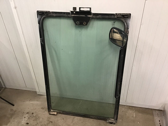Liebherr Window Glass - Jendela dan bagian: gambar 1 Liebherr Window Glass - Jendela dan bagian: gambar 1