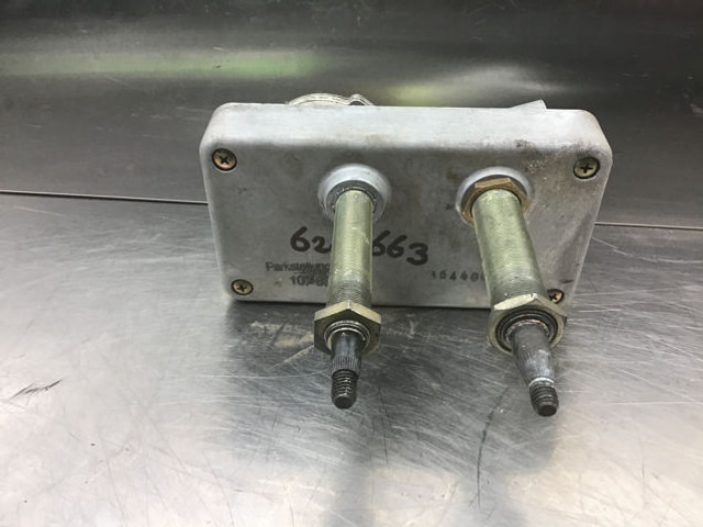 Liebherr Wiper Motor - Wiper: gambar 2 Liebherr Wiper Motor - Wiper: gambar 2