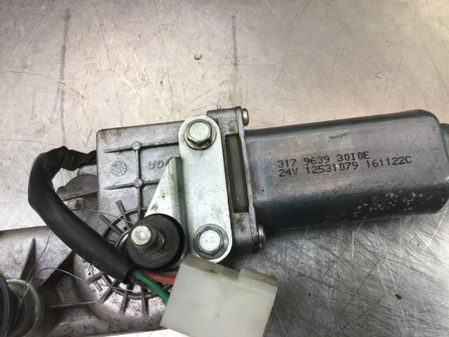 Liebherr Wiper Motor - Wiper: gambar 1 Liebherr Wiper Motor - Wiper: gambar 1