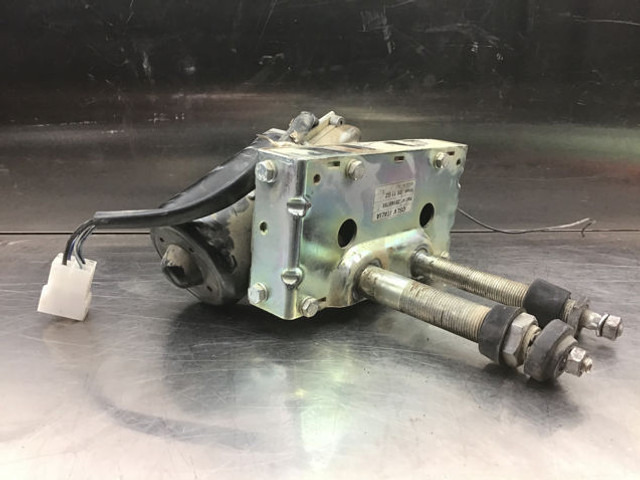 Liebherr Wiper Motor - Wiper: gambar 3 Liebherr Wiper Motor - Wiper: gambar 3