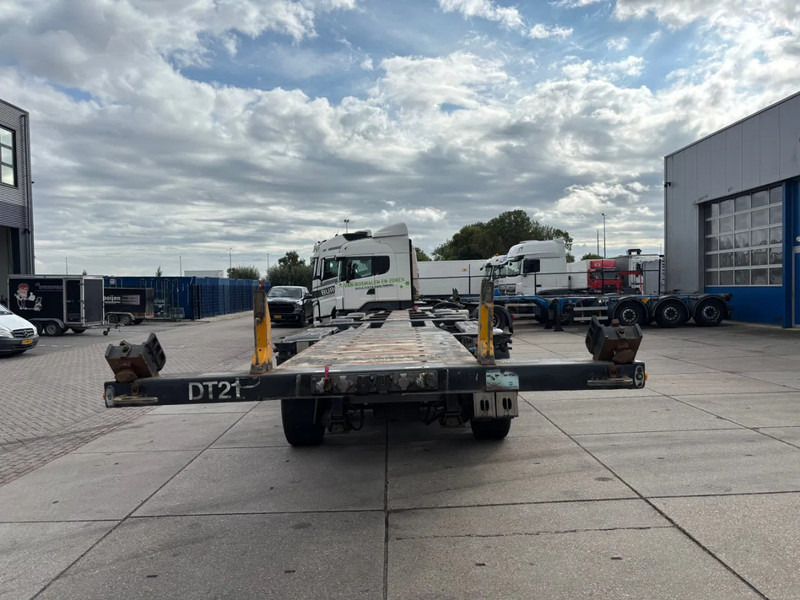 D-Tec CT-60-05D / 5 Axles / 3x Steering Axle / 4x Lift Axle / BPW - Semi-trailer pengangkut mobil: gambar 5 D-Tec CT-60-05D / 5 Axles / 3x Steering Axle / 4x Lift Axle / BPW - Semi-trailer pengangkut mobil: gambar 5