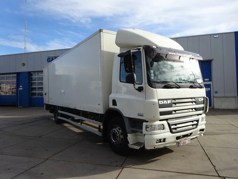 DAF CF 65.250 Closed Box / Euro 5 / Dhollandia - Truk box: gambar 3 DAF CF 65.250 Closed Box / Euro 5 / Dhollandia - Truk box: gambar 3