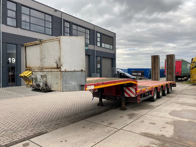Faymonville Max Trailer F-S44-1A1Y / Extendable / Hydraulic Ramps / 58 Ton / 2x Steering Axle - Semi-trailer low bed: gambar 4 Faymonville Max Trailer F-S44-1A1Y / Extendable / Hydraulic Ramps / 58 Ton / 2x Steering Axle - Semi-trailer low bed: gambar 4