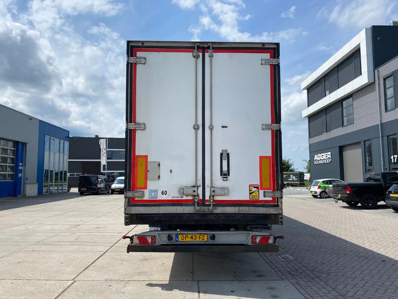 Kögel S24-4 Frigo / Vector 1350 / SAF + Disc / 1x Lift Axle - Semi-trailer berpendingin: gambar 2 Kögel S24-4 Frigo / Vector 1350 / SAF + Disc / 1x Lift Axle - Semi-trailer berpendingin: gambar 2