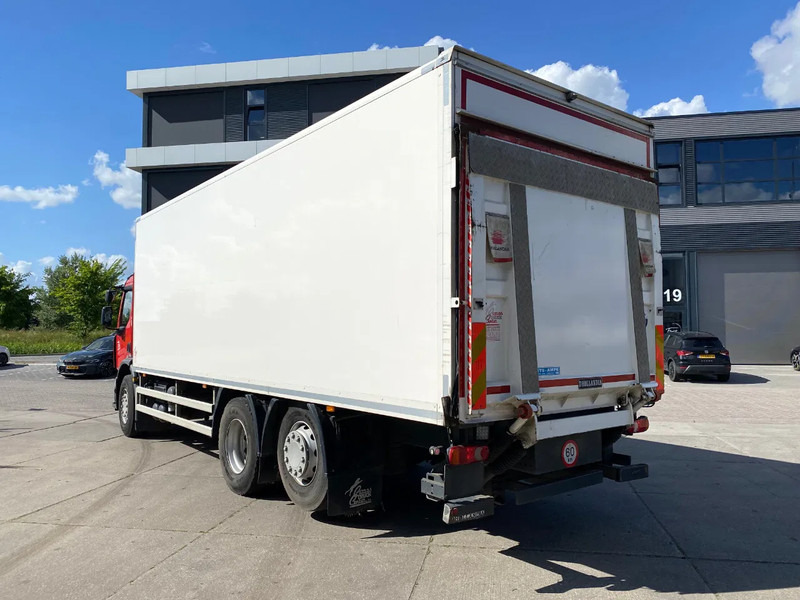 Renault D Wide 320 DTI 8 / Closed box / Euro 6 / Dhollandia - Truk box: gambar 4 Renault D Wide 320 DTI 8 / Closed box / Euro 6 / Dhollandia - Truk box: gambar 4