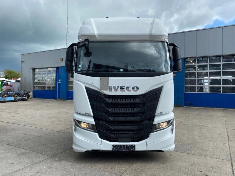 Iveco S-WAY 490 / Intarder / 2x Tank - Tractor head: gambar 2 Iveco S-WAY 490 / Intarder / 2x Tank - Tractor head: gambar 2
