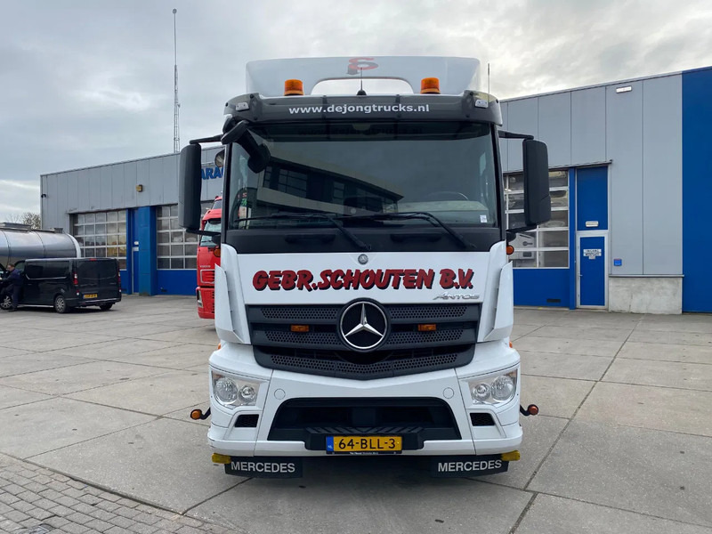 Mercedes-Benz Antos 1933 / Automatic - Tractor head: gambar 2 Mercedes-Benz Antos 1933 / Automatic - Tractor head: gambar 2