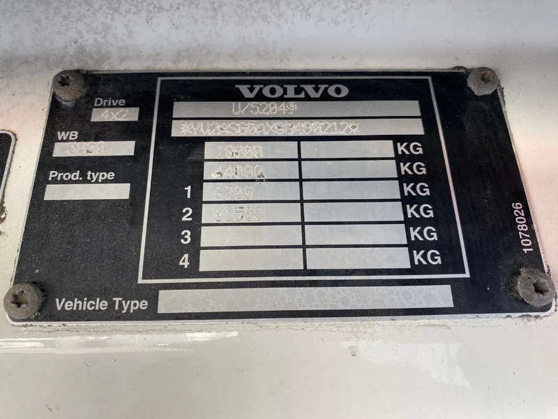 Tractor head Volvo FH 13.400 / 2x tank / Euro 5 / Mega: gambar 12