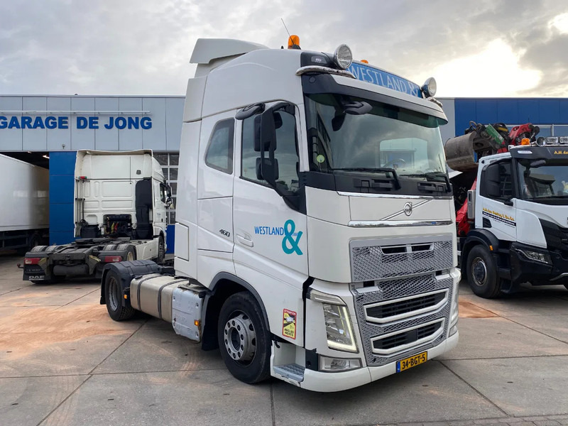 Volvo FH 13.460 Globetrotter / Mega / Retarder / 2x Tank / Full Air - Tractor head: gambar 3 Volvo FH 13.460 Globetrotter / Mega / Retarder / 2x Tank / Full Air - Tractor head: gambar 3