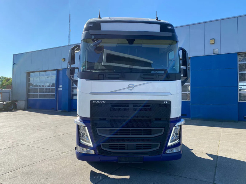 Volvo FH 13.500 Globetrotter XL / I-Park Cool / 2x Tank / Euro 6D - Tractor head: gambar 2 Volvo FH 13.500 Globetrotter XL / I-Park Cool / 2x Tank / Euro 6D - Tractor head: gambar 2