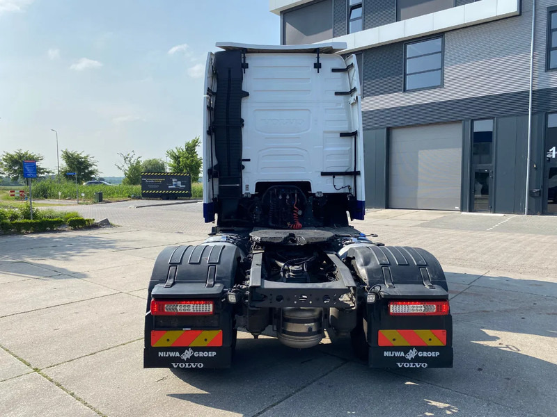 Volvo FH 13.500 Globetrotter XL / I-parkCool / 2x Tank - Tractor head: gambar 5 Volvo FH 13.500 Globetrotter XL / I-parkCool / 2x Tank - Tractor head: gambar 5
