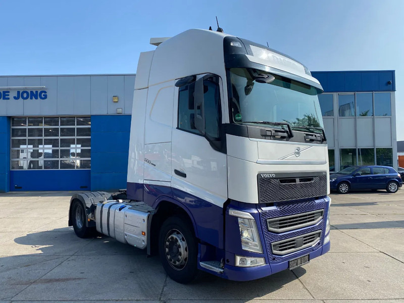 Volvo FH 13.500 Globetrotter XL / I-parkCool / 2x Tank - Tractor head: gambar 3 Volvo FH 13.500 Globetrotter XL / I-parkCool / 2x Tank - Tractor head: gambar 3