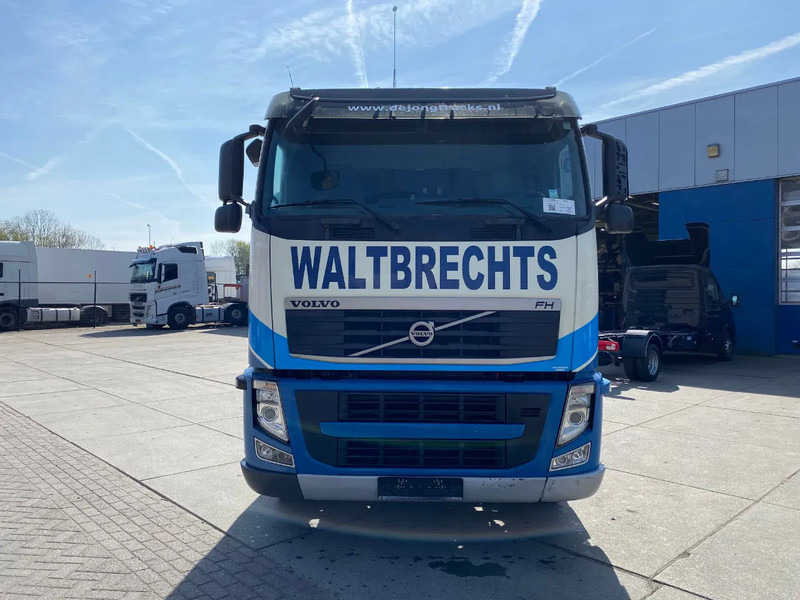 Volvo FH 460 / Euro 5 / 2x Tank / Automatic - Tractor head: gambar 2 Volvo FH 460 / Euro 5 / 2x Tank / Automatic - Tractor head: gambar 2