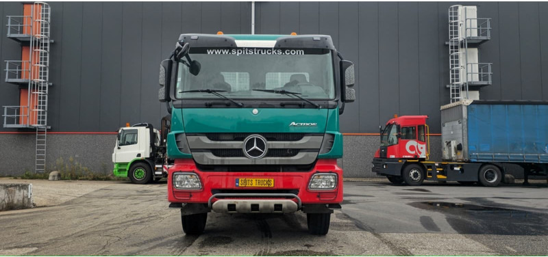 Mercedes-Benz Actros 2636 HIAP XS 144 HIDUO - Truk derek: gambar 2 Mercedes-Benz Actros 2636 HIAP XS 144 HIDUO - Truk derek: gambar 2