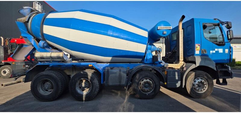 Renault Kerax 430 LIEBHERR 9m3 - Truk pengaduk beton: gambar 4 Renault Kerax 430 LIEBHERR 9m3 - Truk pengaduk beton: gambar 4