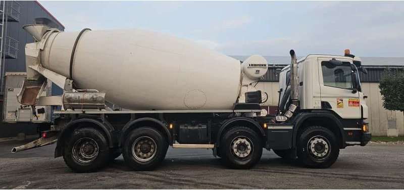 Scania P410 Mixer 9m3 LIEBHERR - Truk pengaduk beton: gambar 4 Scania P410 Mixer 9m3 LIEBHERR - Truk pengaduk beton: gambar 4